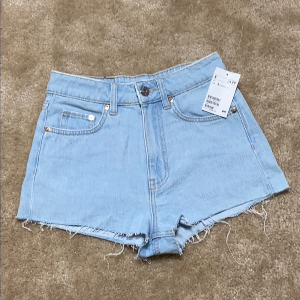 Short denim shorts Size 2